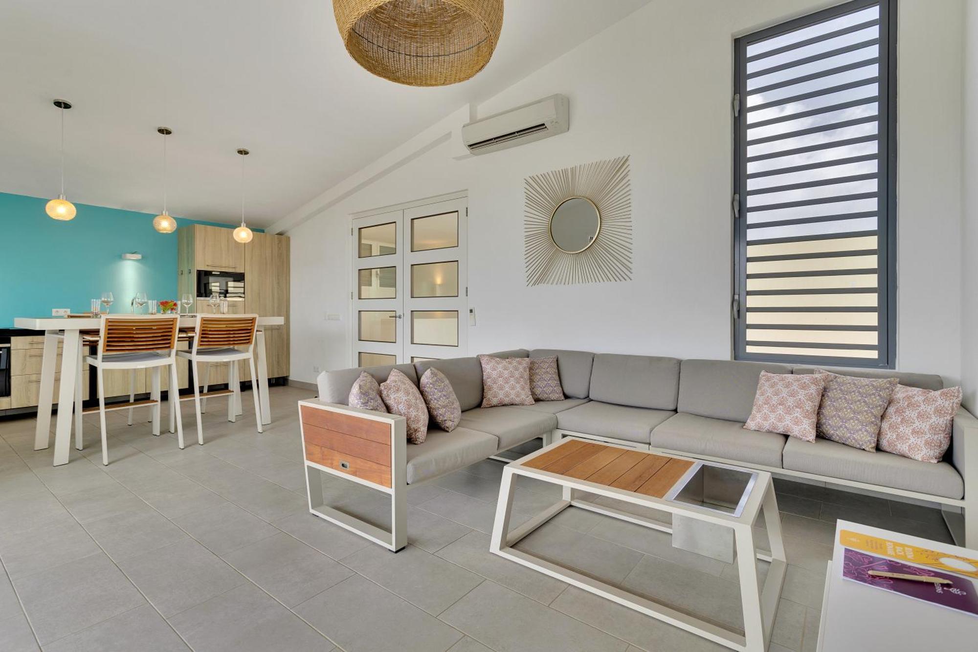Delfins Beach Resort Bonaire, Tapestry Collection By Hilton Playa Eksteriør bilde