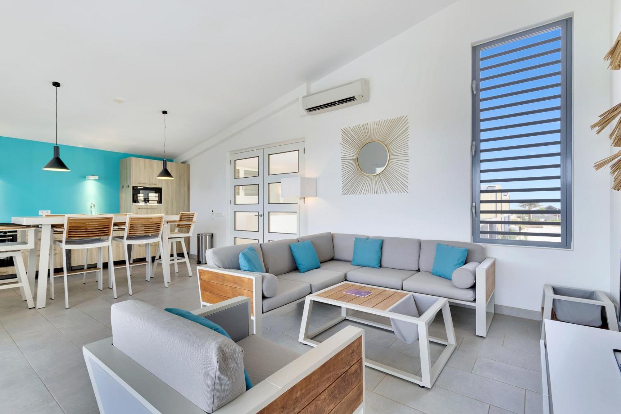 Delfins Beach Resort Bonaire, Tapestry Collection By Hilton Playa Eksteriør bilde