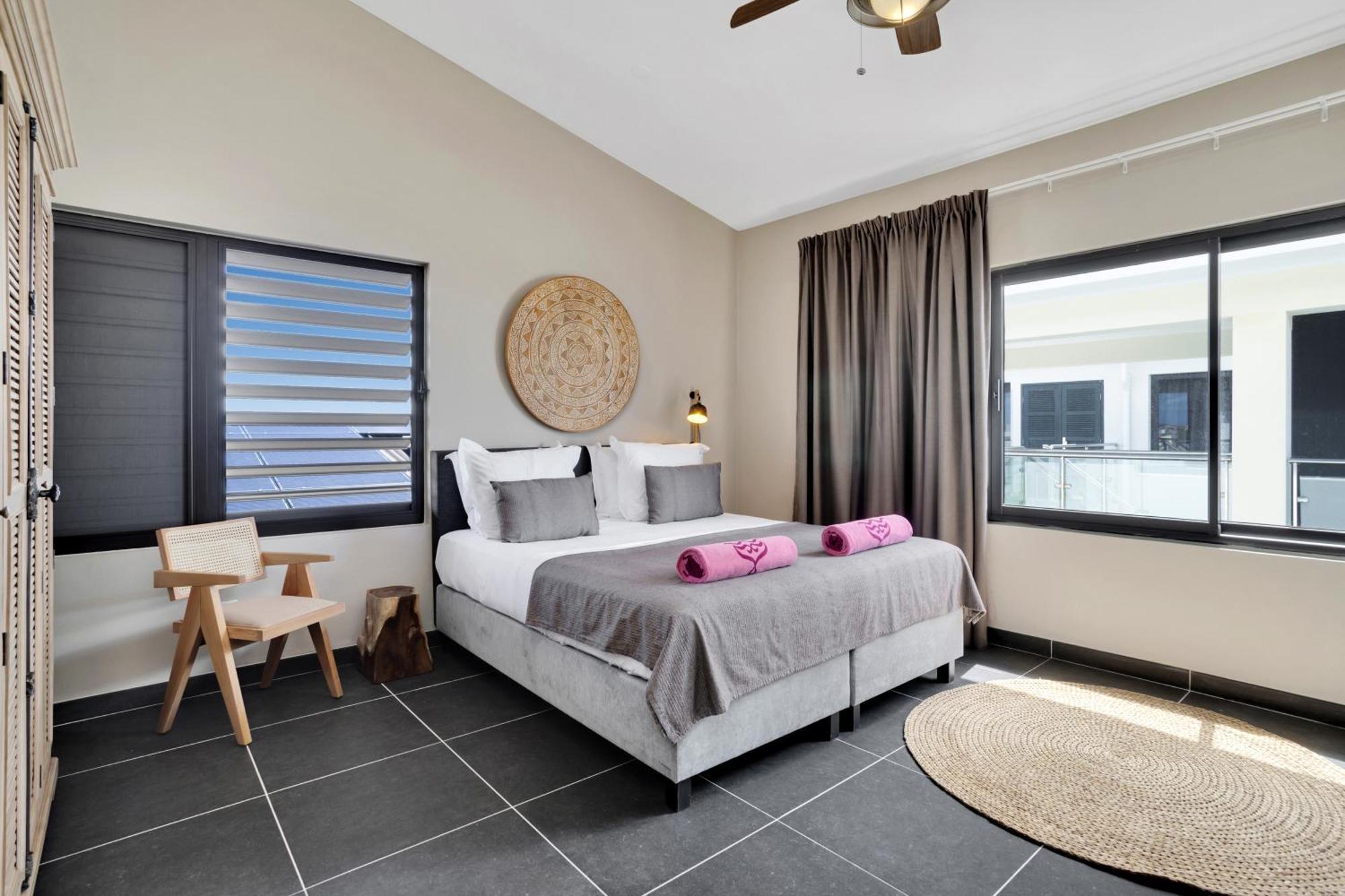 Delfins Beach Resort Bonaire, Tapestry Collection By Hilton Playa Eksteriør bilde