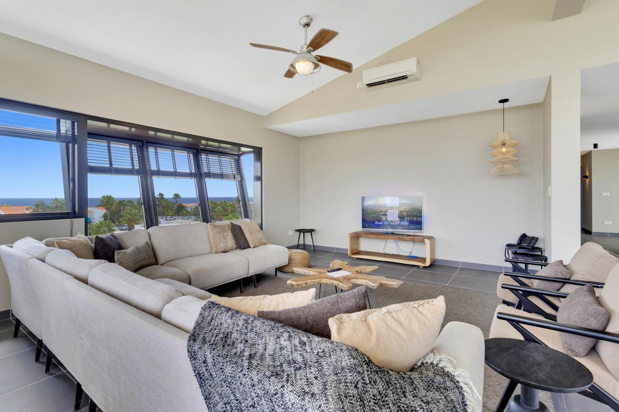 Delfins Beach Resort Bonaire, Tapestry Collection By Hilton Playa Eksteriør bilde